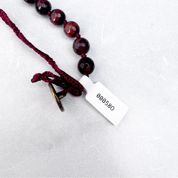 Chloe + Isabel • Chain And Bead Mixed Media Necklace - Picture 5 of 6